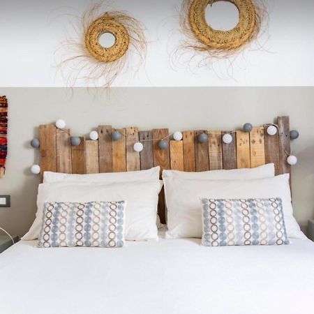 Cocoon, Atypical Flat In Historic Center & Breakfast Apartment Sarzana Ngoại thất bức ảnh